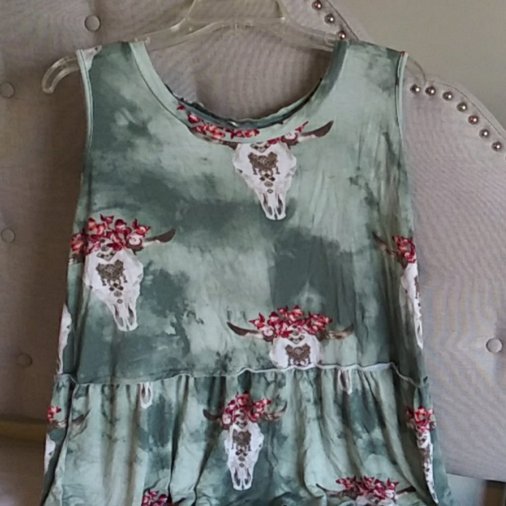 Boutique boho sleeveless top